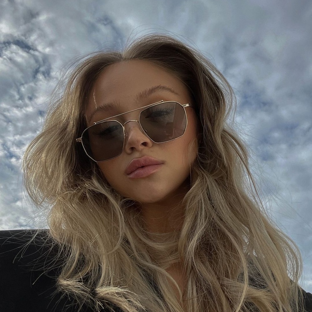 NEW! VEHLA Bowie Sunglasses Gold / Graphite
